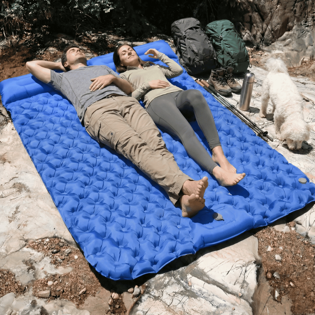 Matelas Gonflable 2 Personnes Camping - Pompe & Oreillers Intégrés | AJ Duo Confort